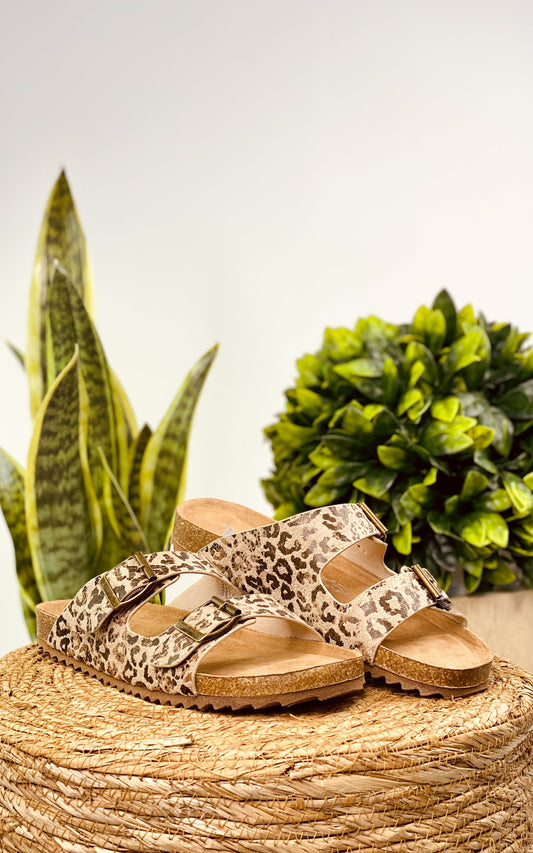 Aries Sandal in Taupe